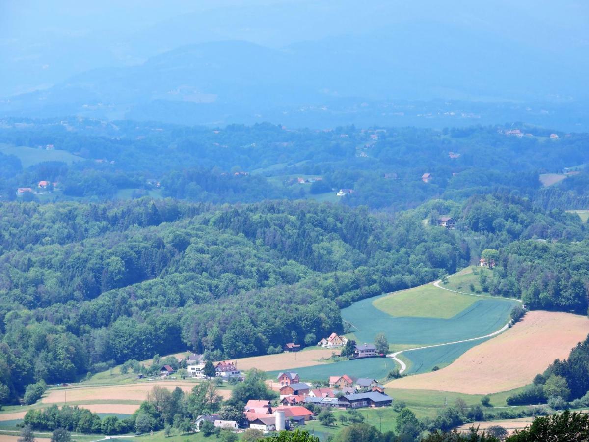 Gaestezimmer Klopfer Sankt Johann im Saggautal Bagian luar foto